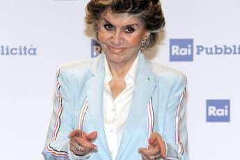 Lo dice pure Franca, Salvini cita Leosini su legittima difesa Lo dice pure Franca, Salvini cita Leosini su legittima difesa