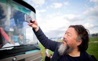 Demolito il mio studio: la denuncia di Ai Weiwei Demolito il mio studio: la denuncia di Ai Weiwei