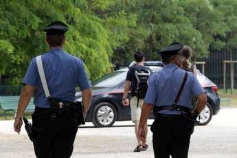 Insulti e botte, aggrediti 4 migranti minorenni Insulti e botte, aggrediti 4 migranti minorenni