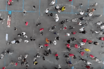 Flash mob #salviamoCampione, 'tuteliamo gioco sicuro' Flash mob #salviamoCampione, 'tuteliamo gioco sicuro'
