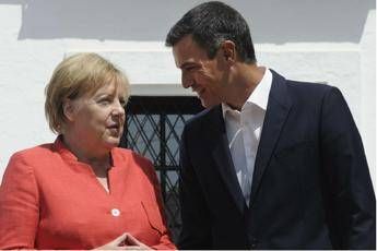 Migranti, intesa Merkel-Sanchez Migranti, intesa Merkel-Sanchez
