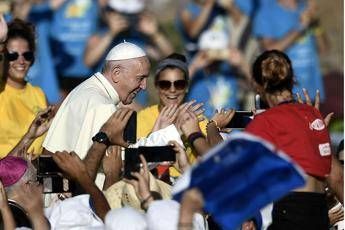 70mila giovani in festa per il Papa 70mila giovani in festa per il Papa