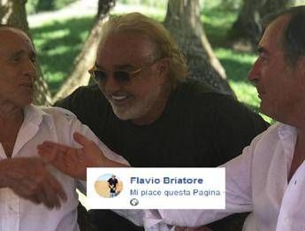 Berlusconi in forma, lo scatto di Briatore Berlusconi in forma, lo scatto di Briatore