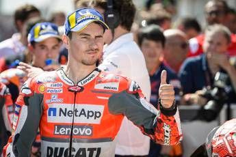 MotoGp, Lorenzo conquista la pole MotoGp, Lorenzo conquista la pole