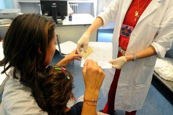 Vola la petizione 'sì vax' Vola la petizione 'sì vax'
