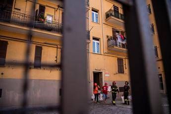 Domani prime 15 case a sfollati Domani prime 15 case a sfollati