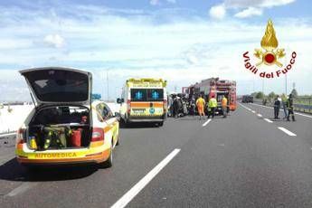Scontro sull'A4: morti 2 militari Scontro sull'A4: morti 2 militari