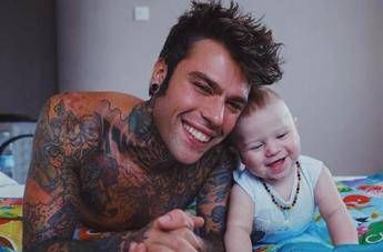 Fedez: Presto uscirà la mia canzone per Leone Fedez: Presto uscirà la mia canzone per Leone