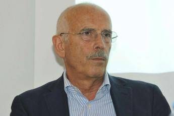 Addio all'economista Carlo Dell'Aringa Addio all'economista Carlo Dell'Aringa