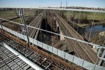 Gravi anomalie, chiuso ponte sul Lambro Gravi anomalie, chiuso ponte sul Lambro