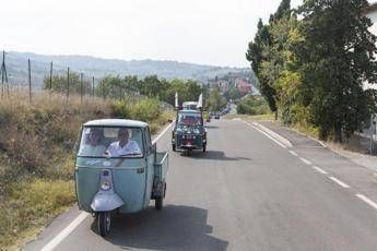 L'Ape calessino compie 70 anni L'Ape calessino compie 70 anni