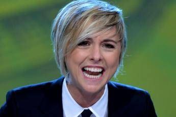 Toffa all'obitorio, il post della vergogna Toffa all'obitorio, il post della vergogna
