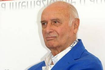 Con 'Mimmo Rotella in città' Catanzaro celebra il padre del decollage Con 'Mimmo Rotella in città' Catanzaro celebra il padre del decollage