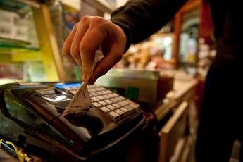 Addio al vecchio scontrino: arriva quello elettronico
