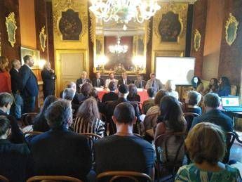 Varoufakis e Wu Ming al Festival Letterature Migranti Varoufakis e Wu Ming al Festival Letterature Migranti