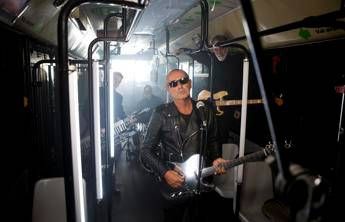 Luca Carboni lancia il suo Sputnik in tour Luca Carboni lancia il suo Sputnik in tour