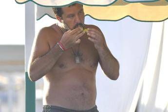Salvini 'il Supercafone' Salvini 'il Supercafone'