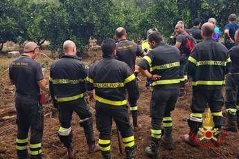 Nubifragio Lamezia, ritrovato corpo bimbo disperso Nubifragio Lamezia, ritrovato corpo bimbo disperso