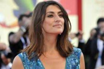 Offesa e delusa, lo sfogo di Elisa Isoardi Offesa e delusa, lo sfogo di Elisa Isoardi