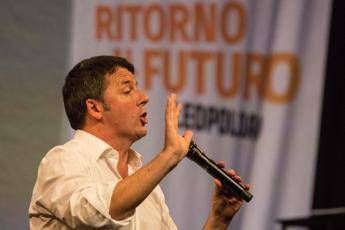 Renzi si veste da conduttore Renzi si veste da conduttore