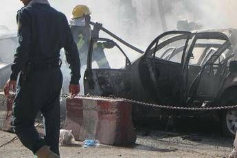 Bomba in strada, strage in Afghanistan Bomba in strada, strage in Afghanistan