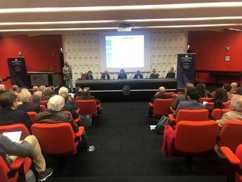 Ciuoffo (Reg. Toscana): Con manager si esce da dimensione familiare Ciuoffo (Reg. Toscana): Con manager si esce da dimensione familiare