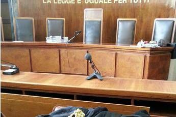 Roma, abbandonò figlio di 3 anni per giocare alle slot: condannato Roma, abbandonò figlio di 3 anni per giocare alle slot: condannato