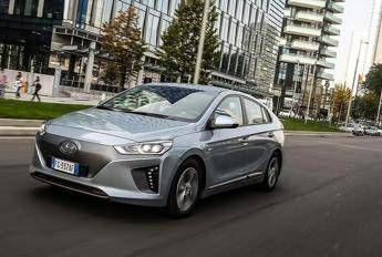 Hyundai Ioniq EV eletta auto più efficiente d'Europa Hyundai Ioniq EV eletta auto più efficiente d'Europa
