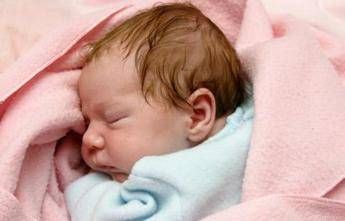 Ecco come il pianto dei bebè 'accende' il cervello delle mamme Ecco come il pianto dei bebè 'accende' il cervello delle mamme