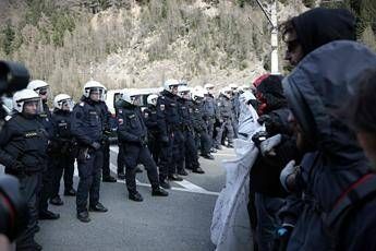 Scontri al Brennero, fermato e poi rilasciato manifestante italiano