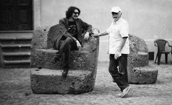 Sergio Cammariere: 'Io', da cantautore piccolino al duetto con Paoli/Video Sergio Cammariere: 'Io', da cantautore piccolino al duetto con Paoli/Video