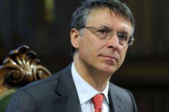Cantone: Segnale di ostilità, qualcuno vuole ridimensionare l'Anac Cantone: Segnale di ostilità, qualcuno vuole ridimensionare l'Anac