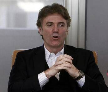 Cattaneo Ad di Telecom, il manager che taglia costi e piace agli azionisti Cattaneo Ad di Telecom, il manager che taglia costi e piace agli azionisti