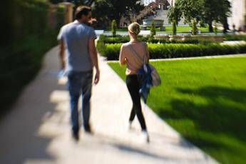 La felicità è single, scapoli più soddisfatti degli sposati La felicità è single, scapoli più soddisfatti degli sposati