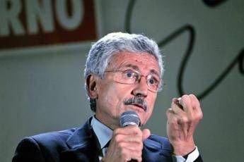 Referendum, D'Alema: Gli italiani devono essere lasciati in pace Referendum, D'Alema: Gli italiani devono essere lasciati in pace