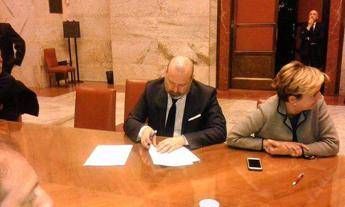 Saeco, firmata l'intesa, ora voto in fabbrica Saeco, firmata l'intesa, ora voto in fabbrica