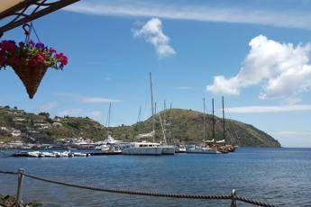 Tutti pazzi per la Sicilia, cresce turismo alle Eolie del 10% a giugno Tutti pazzi per la Sicilia, cresce turismo alle Eolie del 10% a giugno