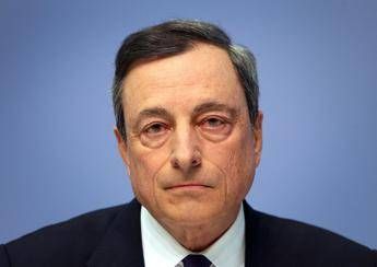 Bce, Draghi: Deflazione sconfitta ma su tassi e QE serve tempo Bce, Draghi: Deflazione sconfitta ma su tassi e QE serve tempo