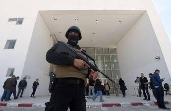 Tunisia, il legale: ''Risarcimenti milionari per le vittime dell'attacco al museo del Bardo'' Tunisia, il legale: ''Risarcimenti milionari per le vittime dell'attacco al museo del Bardo''