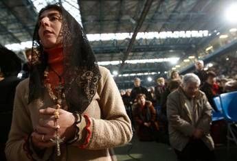 Non sono provate le apparizioni, vescovo vieta incontri sulla Madonna di Medjugorje Non sono provate le apparizioni, vescovo vieta incontri sulla Madonna di Medjugorje