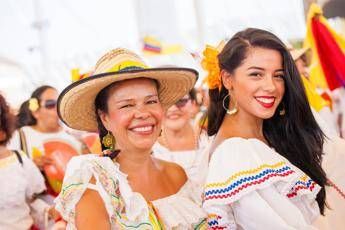 L'Expo si tinge di colore per il Colombia National Day /Foto L'Expo si tinge di colore per il Colombia National Day /Foto