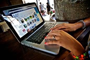 Attacchi informatici in calo a marzo in Italia, resta il pericolo Conficker Attacchi informatici in calo a marzo in Italia, resta il pericolo Conficker