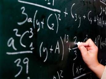 Simulazioni di matematica, soluzioni a tempo di record e proteste sui social Simulazioni di matematica, soluzioni a tempo di record e proteste sui social