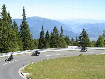 Sicurezza stradale, in 2014 ogni 1.000 moto 6,4 incidenti Sicurezza stradale, in 2014 ogni 1.000 moto 6,4 incidenti