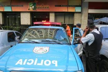 Muoiono il giorno prima di sposarsi, i funerali nella chiesa delle nozze Muoiono il giorno prima di sposarsi, i funerali nella chiesa delle nozze