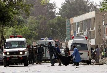 Afghanistan_polizia_ambulanza_Xin.jpg Afghanistan_polizia_ambulanza_Xin.jpg