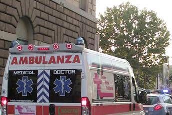 Roma, morde e stacca pezzo d'orecchio alla convivente Roma, morde e stacca pezzo d'orecchio alla convivente
