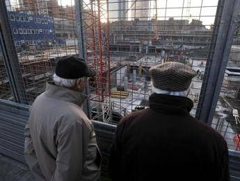 Il sogno di tutti gli anziani, arriva la card per seguire i lavori in cantiere
