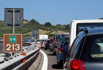 Italiani al rientro, la situazione su strade e autostrade Italiani al rientro, la situazione su strade e autostrade
