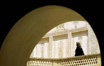 Svolta rosa nella diplomazia iraniana, presto prima ambasciatrice dalla Rivoluzione Svolta rosa nella diplomazia iraniana, presto prima ambasciatrice dalla Rivoluzione